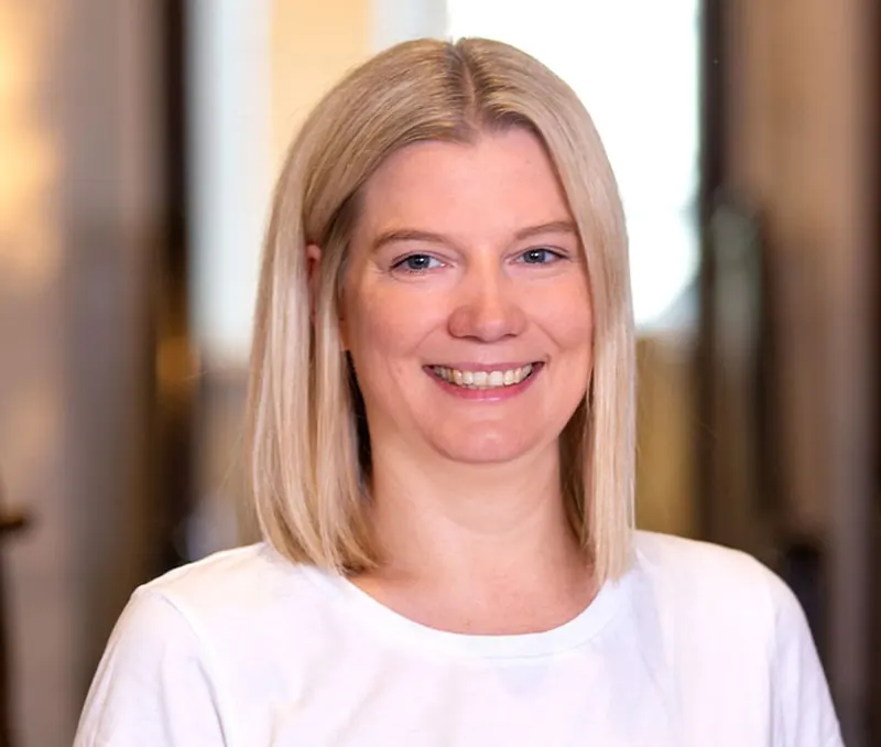 Elena Grave, Ansprechpartnerin bei Stockwerk Media